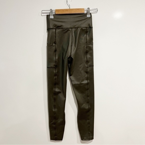 NWT Abercrombie & Fitch Contour Shine Legging - Picture 2 of 8